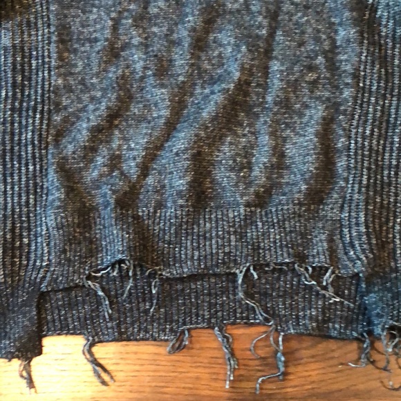 Distressed Splendid sweater - Picture 4 of 5